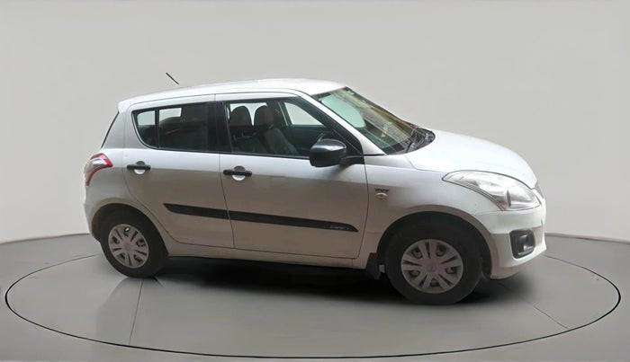 2016 Maruti Swift LXI, CNG, Manual, 1,67,361 km, exterior