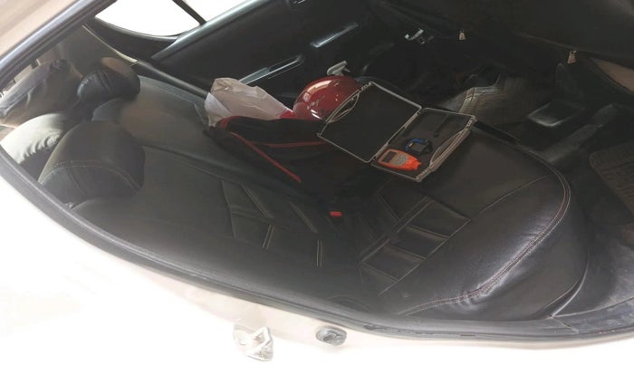 2016 Maruti Swift LXI, CNG, Manual, 1,67,361 km, interior