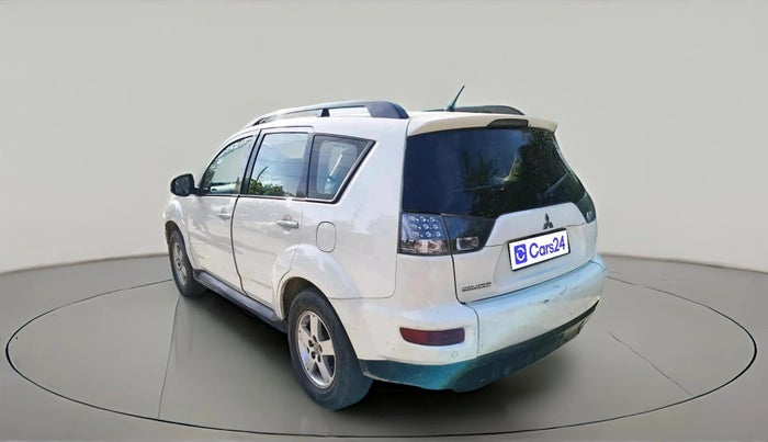 2012 Mitsubishi Outlander 2.4 MIVEC, Petrol, Automatic, 1,01,183 km, exterior