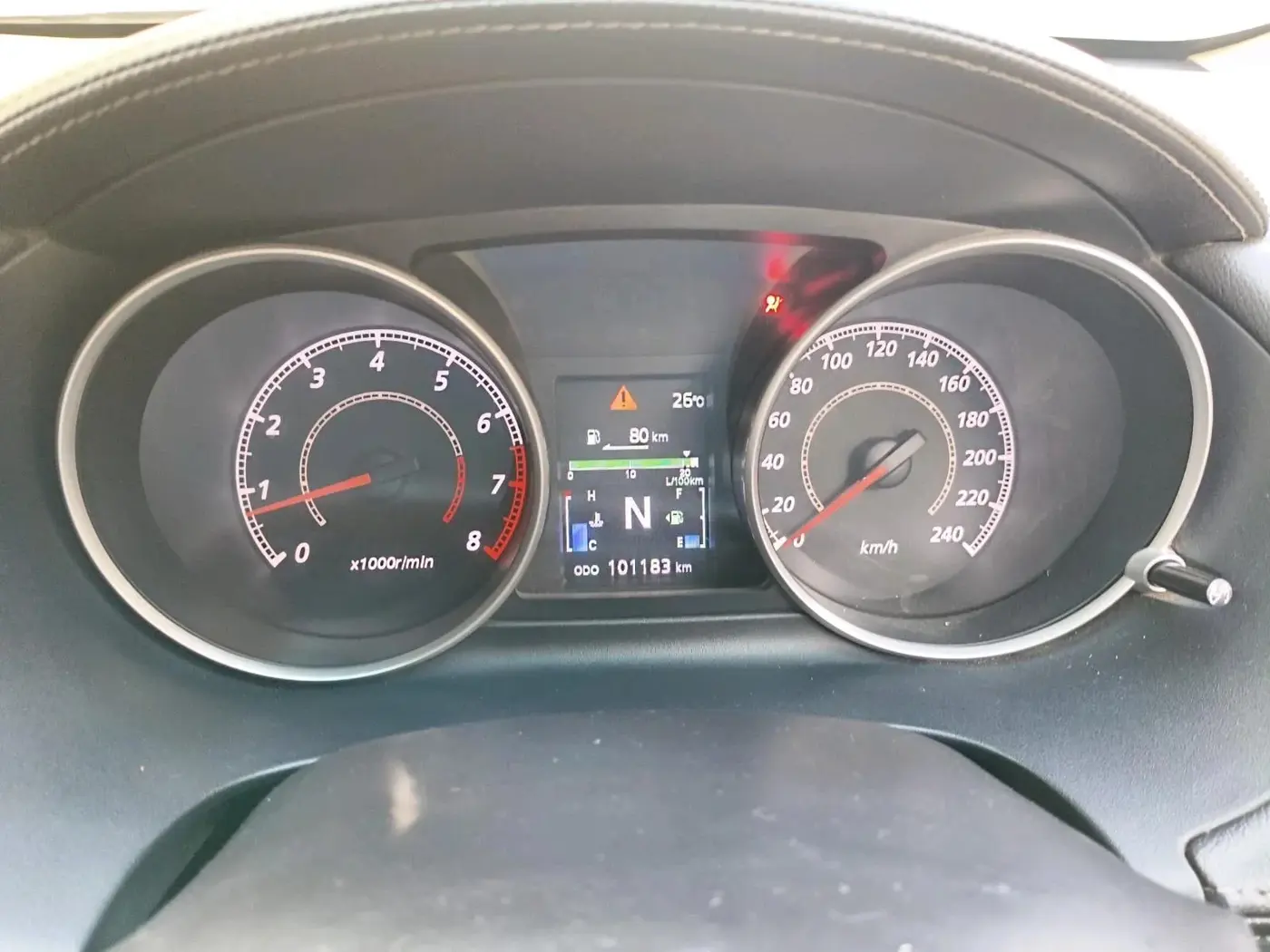 2012 Mitsubishi Outlander 2.4 MIVEC, Petrol, Automatic, 1,01,183 km, interior