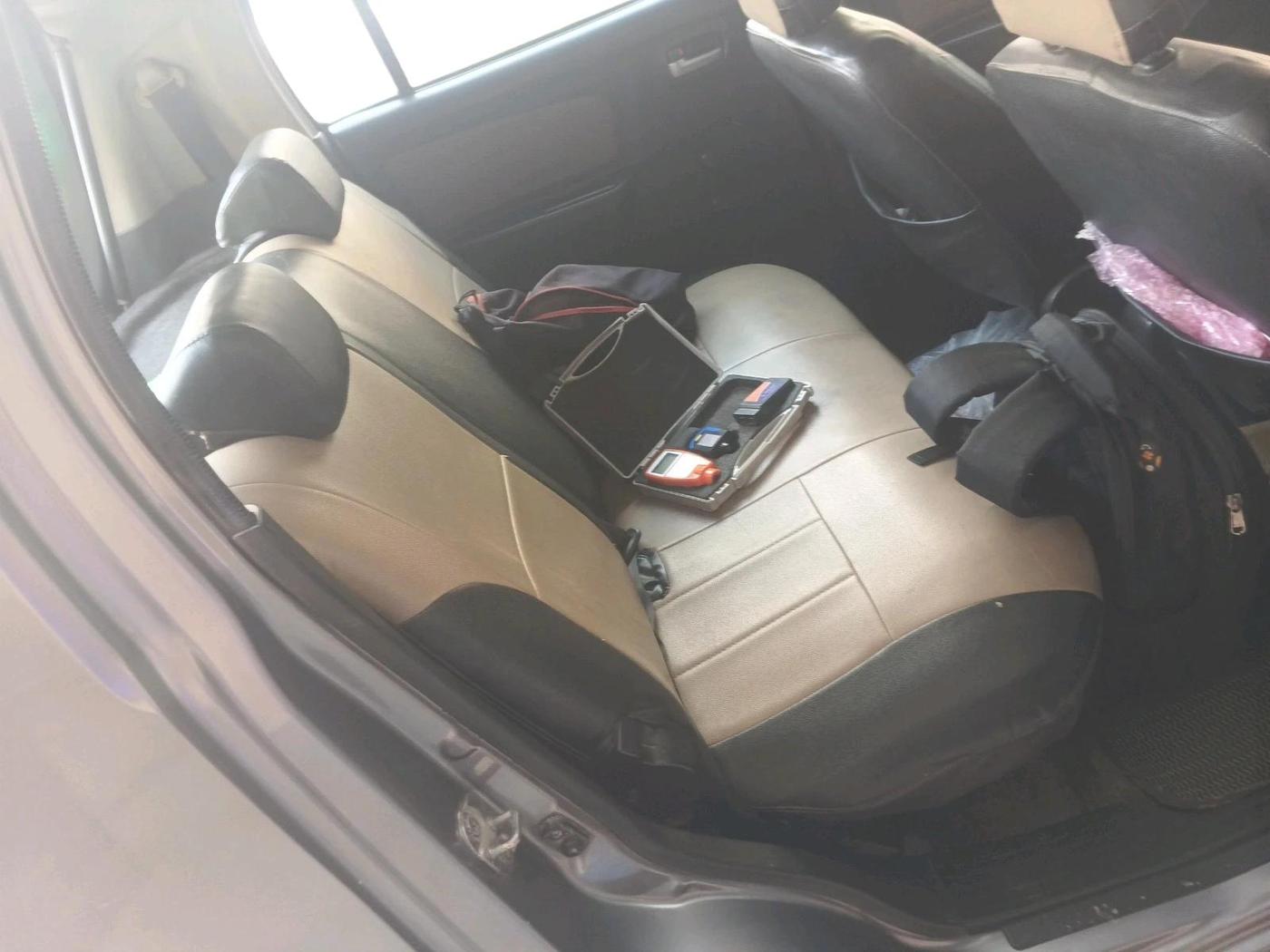 2013 Maruti Wagon R 1.0 LXI CNG, CNG, Manual, 1,81,100 km, interior