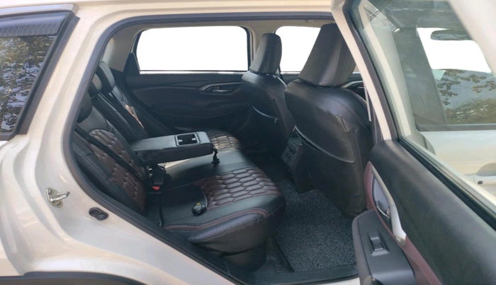 2023 Maruti Grand Vitara SIGMA SMART HYBRID, Petrol, Manual, 24,280 km, interior