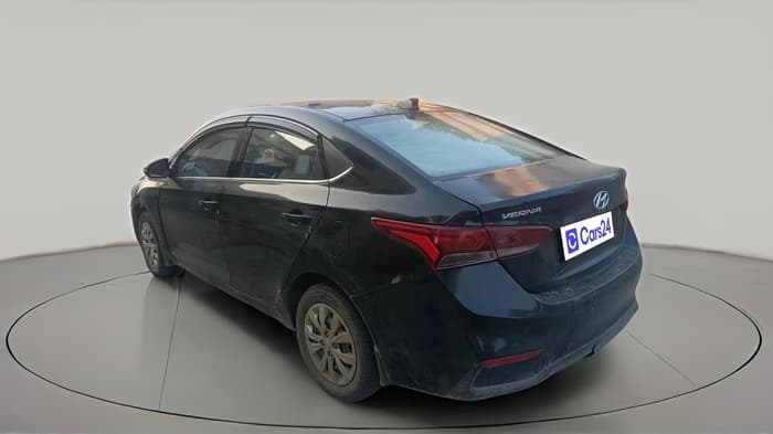 2019 Hyundai Verna 1.4 EX CRDI, Diesel, Manual, 1,76,424 km, exterior