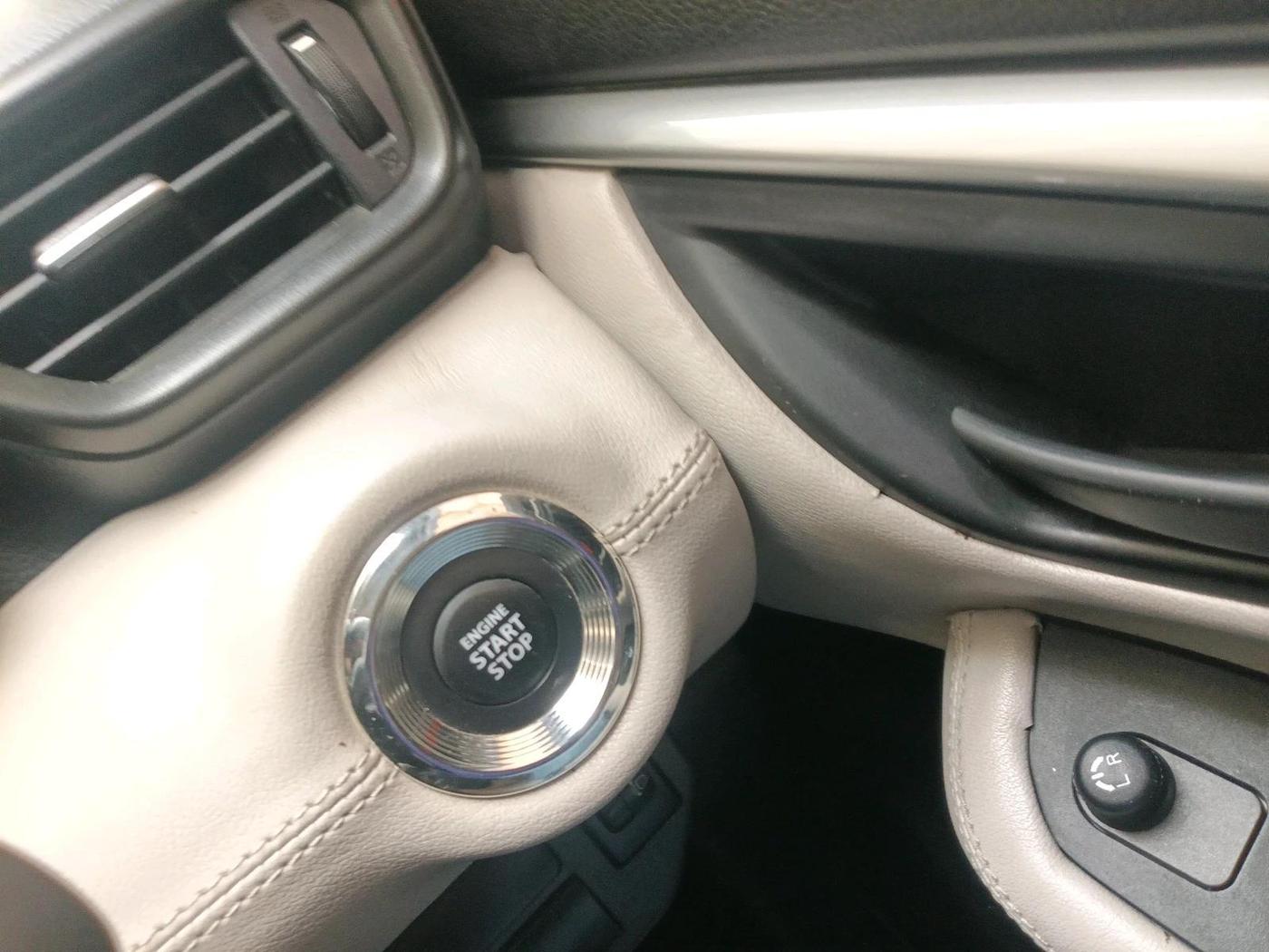 2025 Maruti Grand Vitara SIGMA SMART HYBRID, Petrol, Manual, 3,923 km, interior