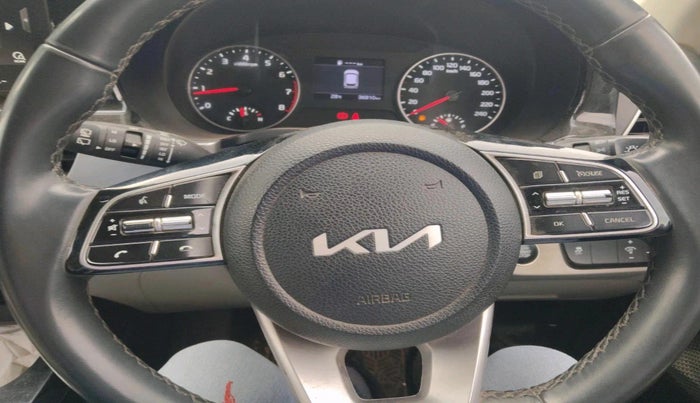 2022 KIA SELTOS HTX PETROL 1.5, Petrol, Manual, 36,810 km, interior