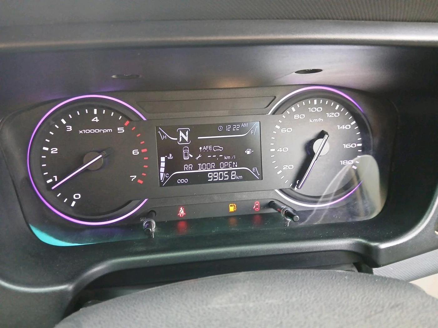 2018 Mahindra MARAZZO M4 7 STR, Diesel, Manual, 99,058 km, interior