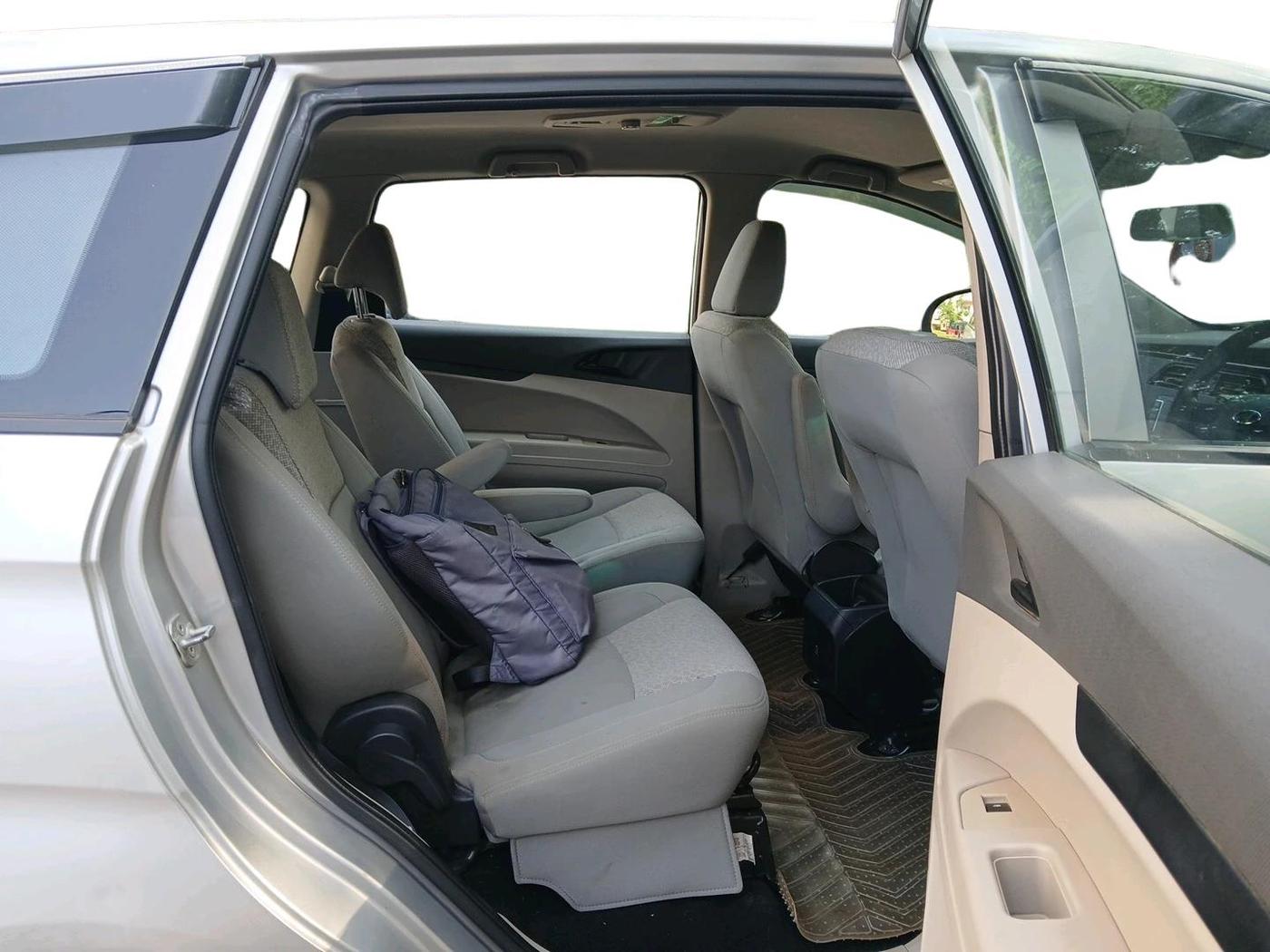 2018 Mahindra MARAZZO M4 7 STR, Diesel, Manual, 99,058 km, interior