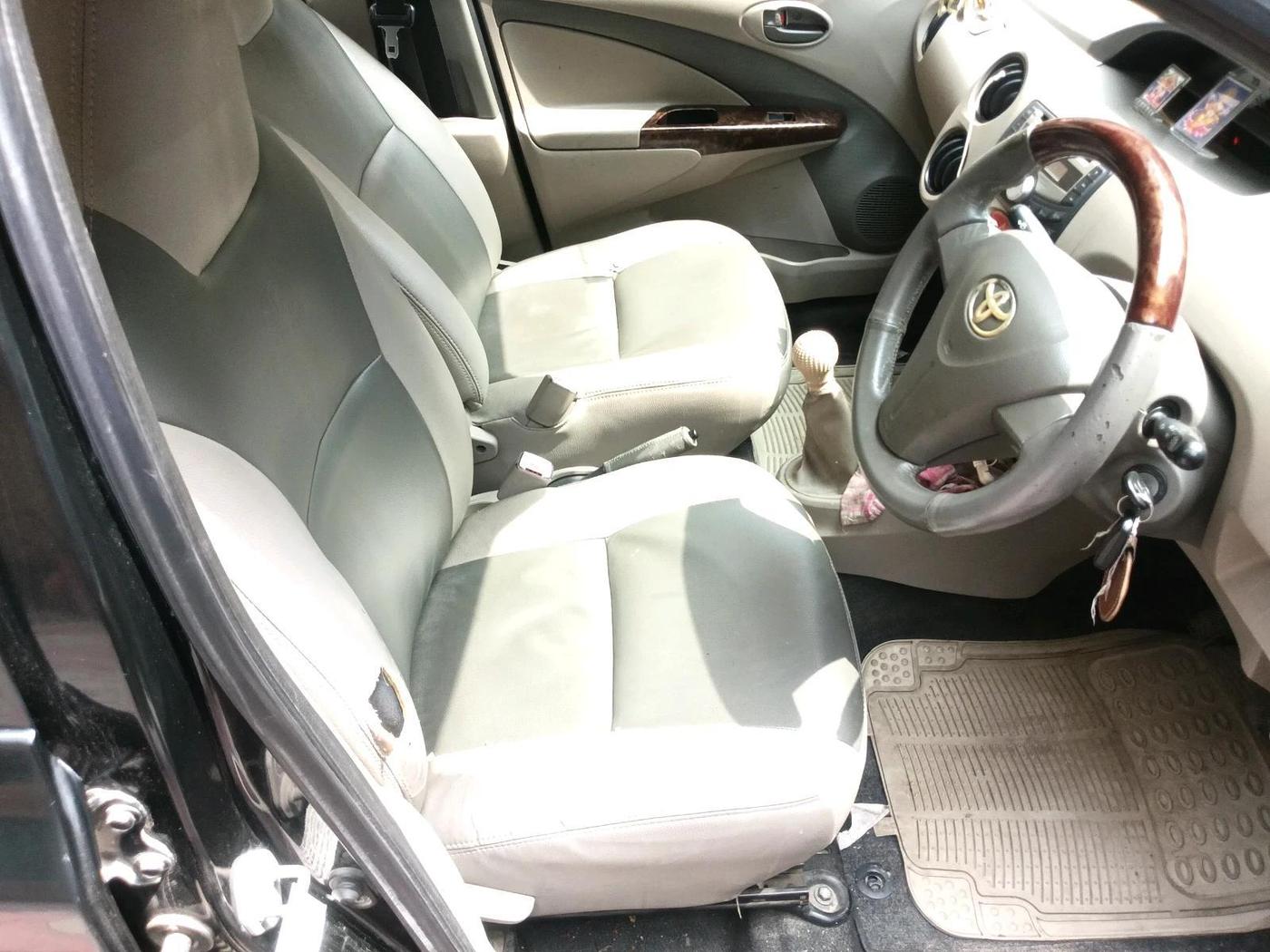 2011 Toyota Etios G, Petrol, Manual, 22,809 km, interior
