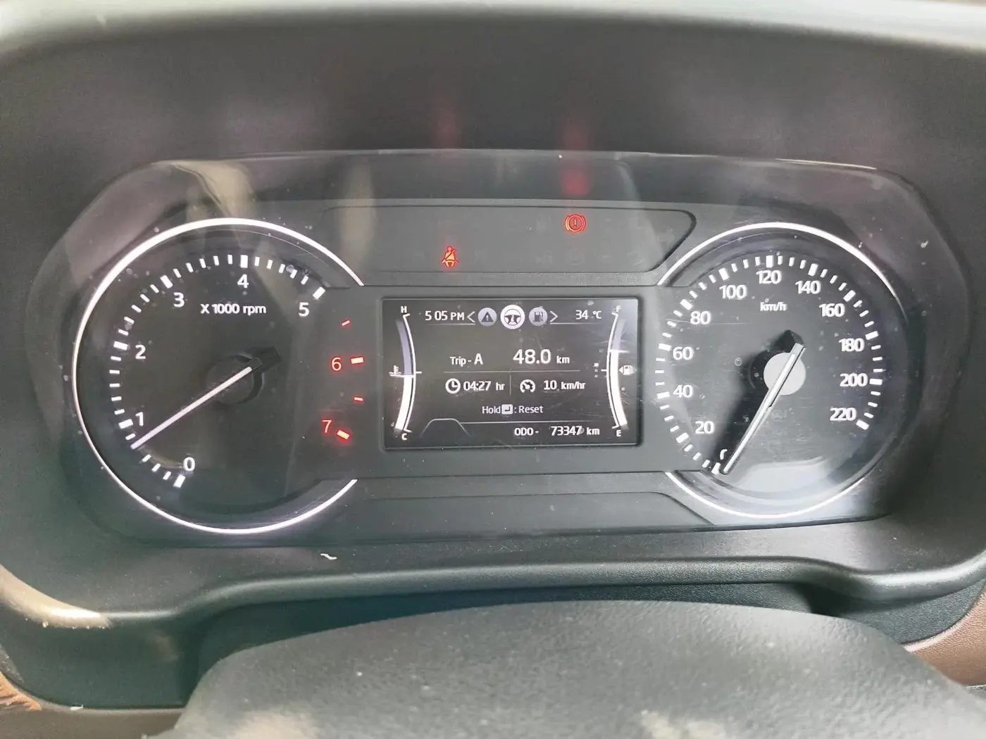 2023 Mahindra SCORPIO-N Z2 PETROL MT 7 STR, Petrol, Manual, 74,000 km, interior