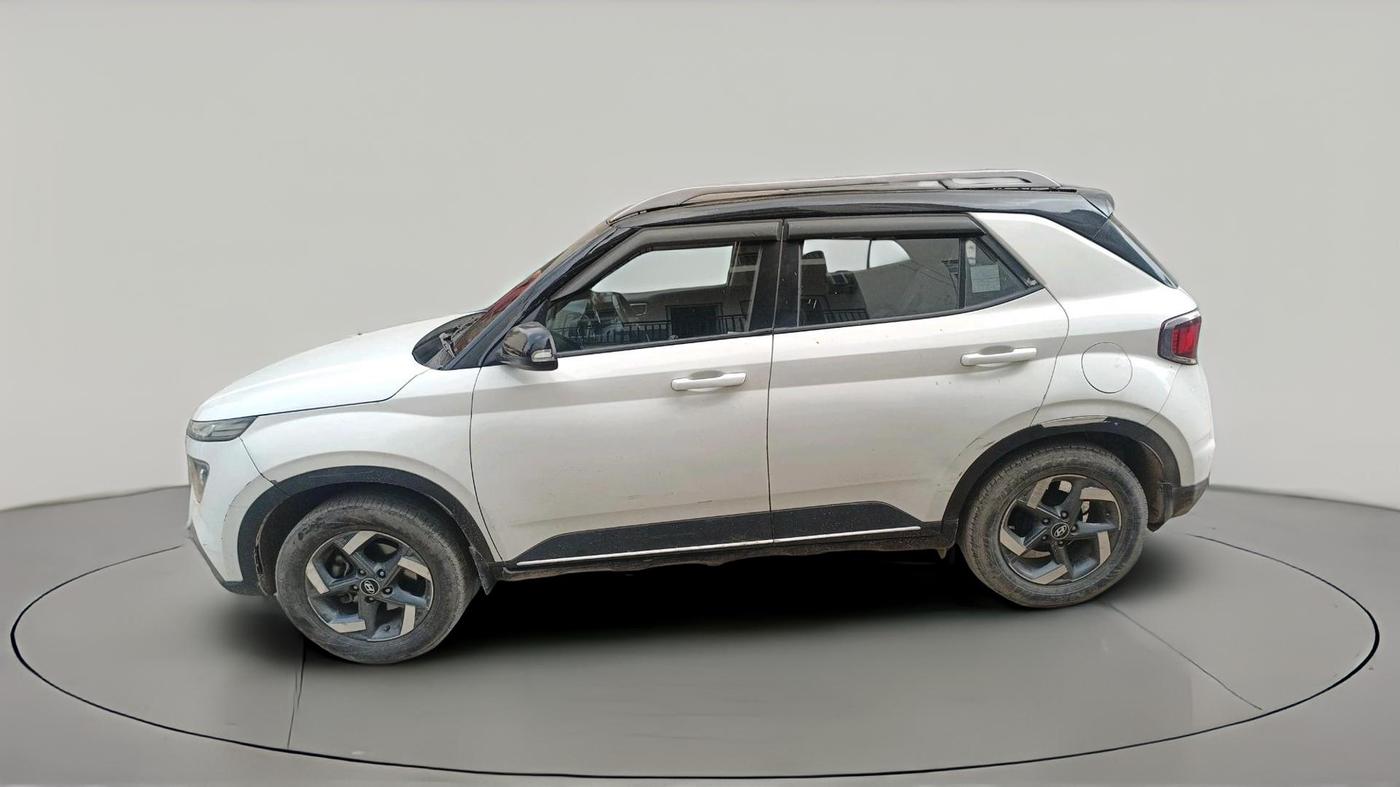 2019 Hyundai VENUE SX 1.0 TURBO DUAL TONE, CNG, Manual, 60,332 km, exterior