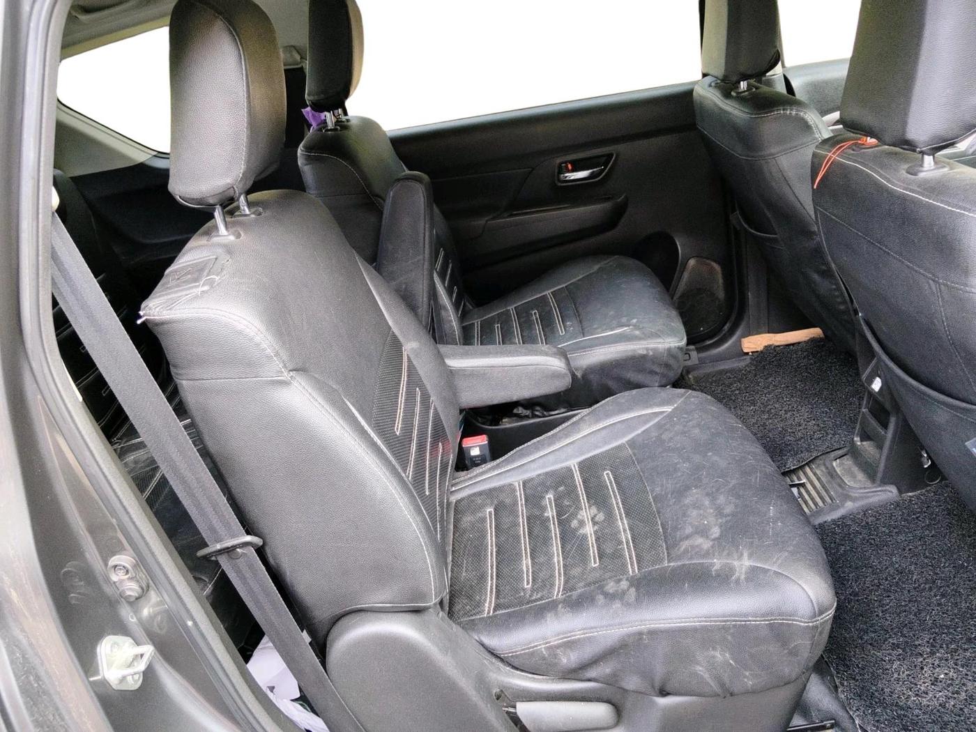 2022 Maruti XL6 ZETA AT, Petrol, Automatic, 65,500 km, interior