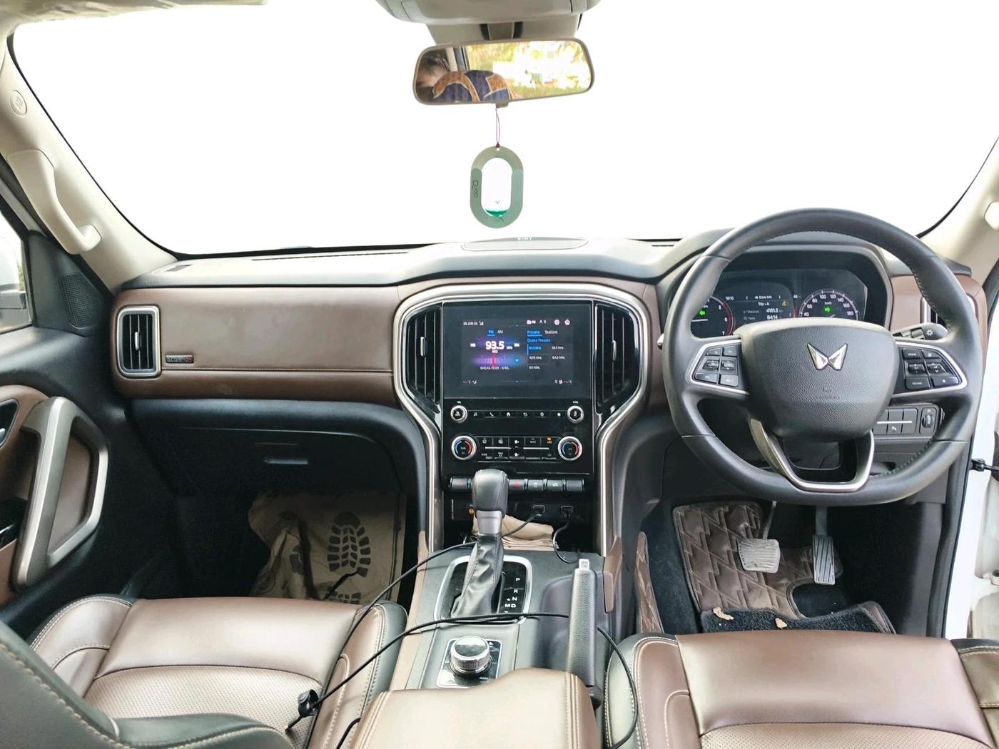 2023 Mahindra SCORPIO-N Z8 L DIESEL AT 4WD 7 STR, Diesel, Automatic, 48,724 km, interior
