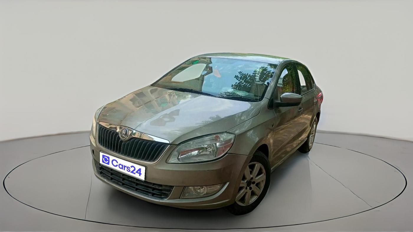 2014 Skoda Rapid AMBITION 1.6 MPI MT, CNG, Manual, 53,942 km, exterior