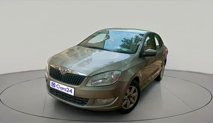 2014 Skoda Rapid AMBITION 1.6 MPI MT, CNG, Manual, 53,942 km, exterior