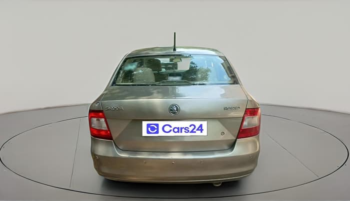 2014 Skoda Rapid AMBITION 1.6 MPI MT, CNG, Manual, 53,942 km, exterior