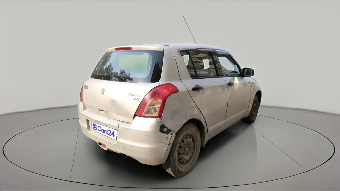 2011 Maruti Swift VXI, Petrol, Manual, 1,11,000 km, exterior