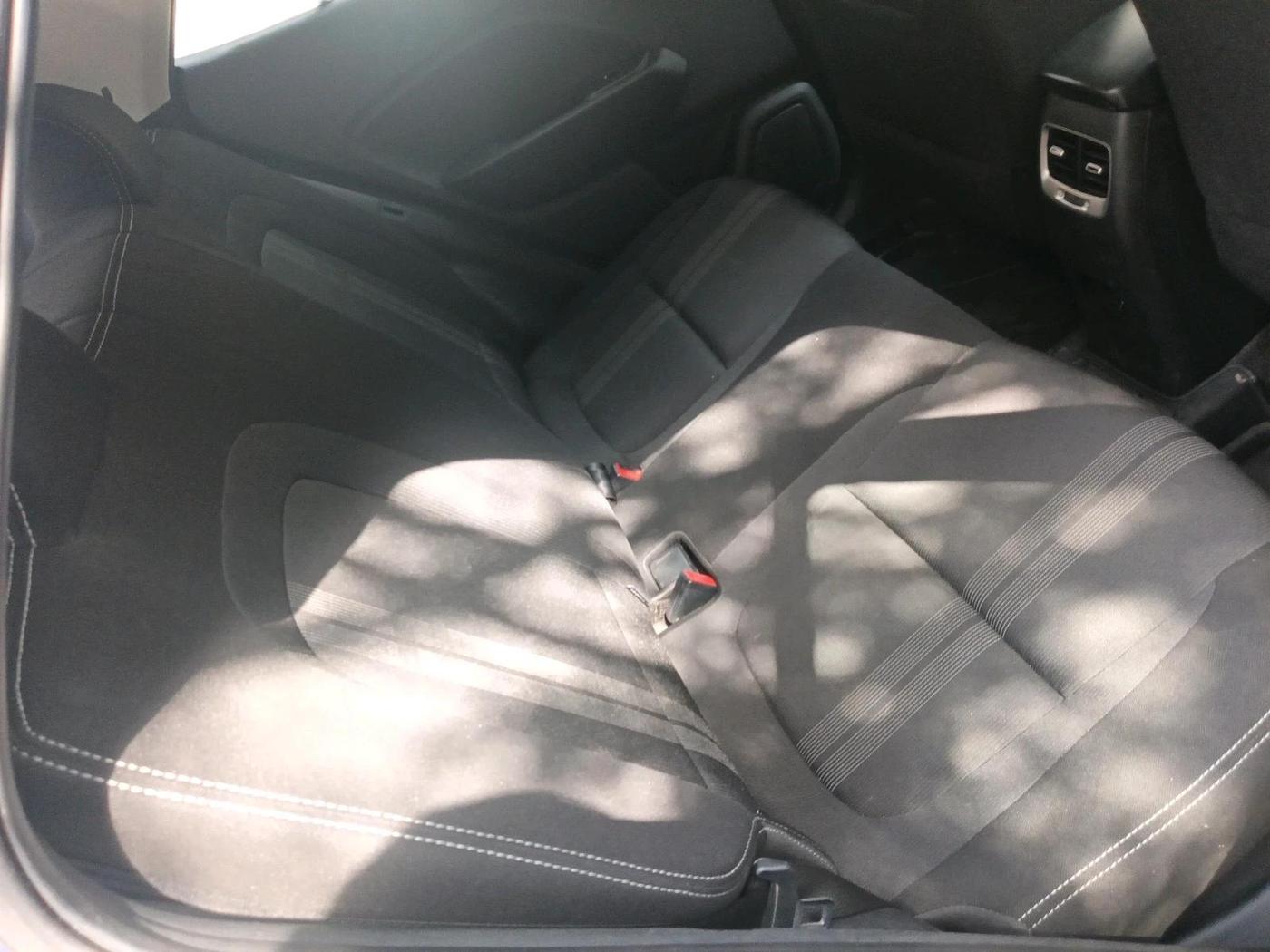 2019 Hyundai VENUE S 1.4 CRDI, Diesel, Manual, 53,804 km, interior