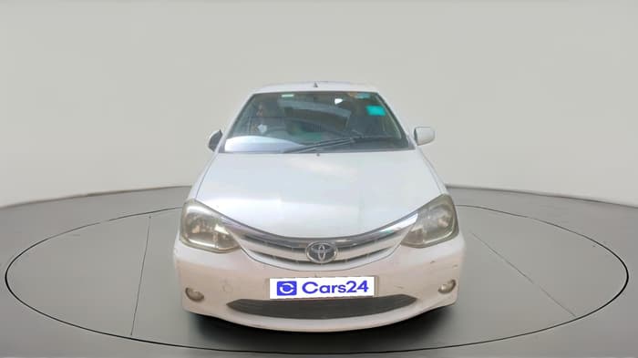 2011 Toyota Etios V, Petrol, Manual, 1,53,206 km, exterior