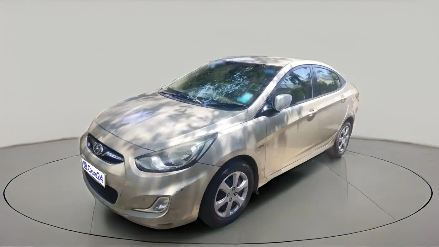 2012 Hyundai Verna FLUIDIC 1.6 VTVT, Petrol, Manual, 1,01,748 km, exterior