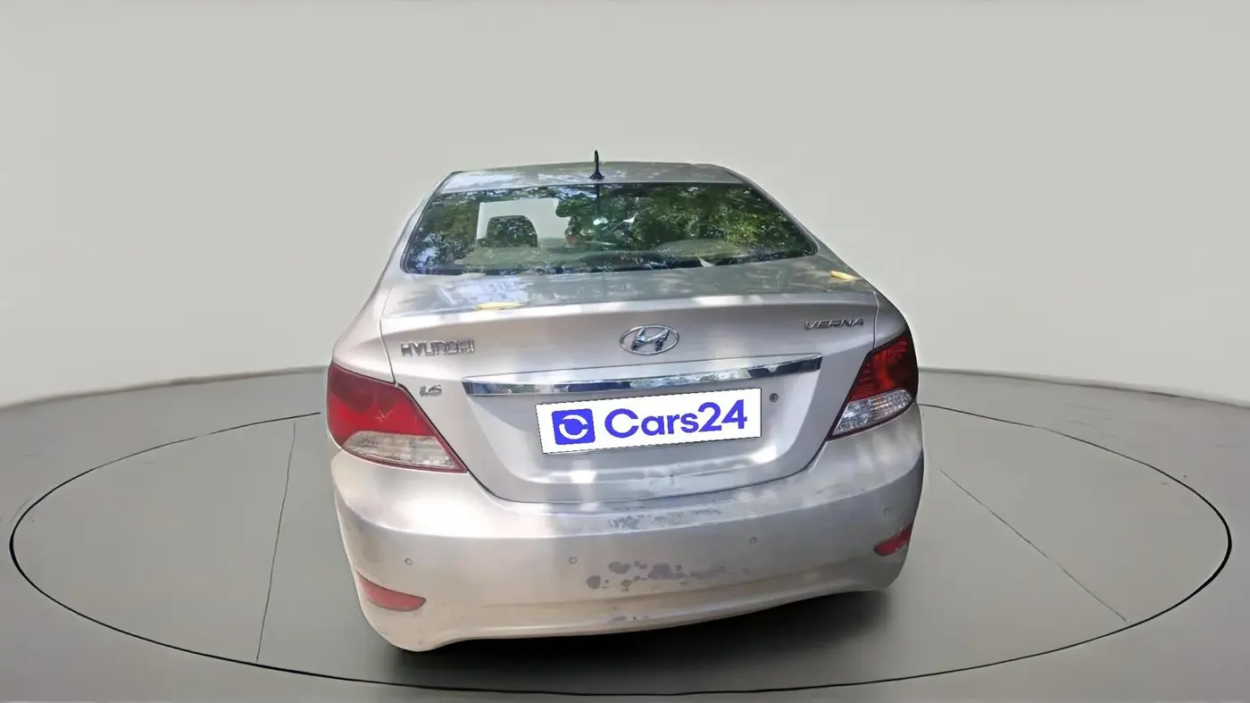 2012 Hyundai Verna FLUIDIC 1.6 VTVT, Petrol, Manual, 1,01,748 km, exterior