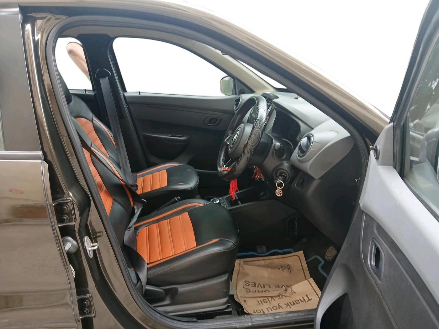 2021 Renault Kwid RXT 1.0 AMT (O), Petrol, Automatic, 71,373 km, interior