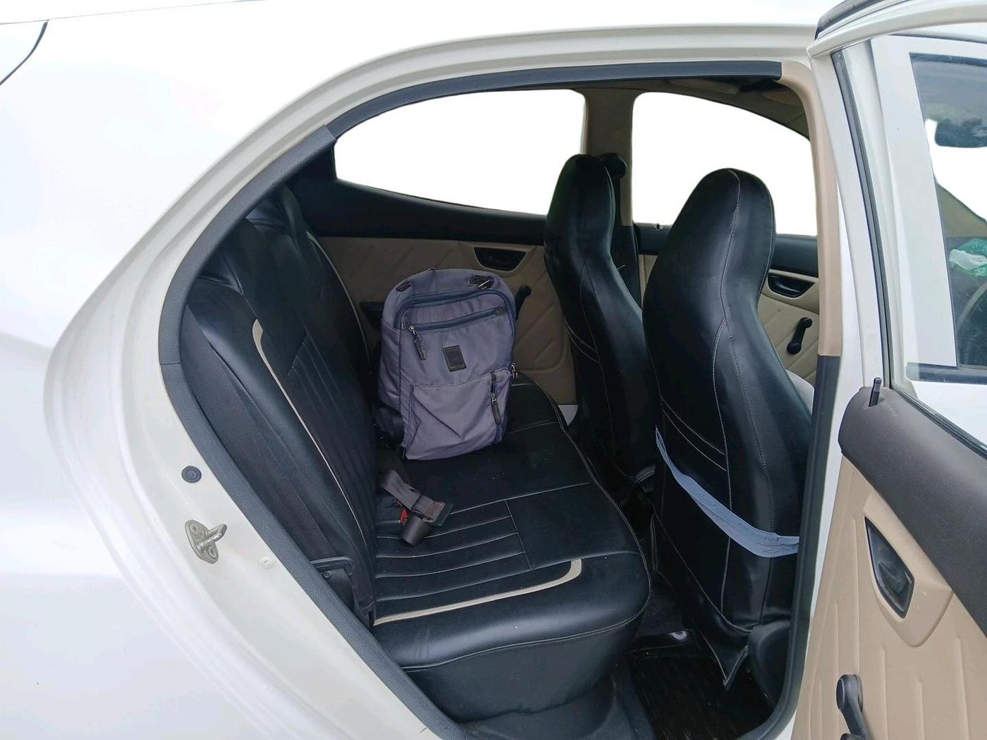 2012 Hyundai Eon D-LITE+, Petrol, Manual, 77,725 km, interior