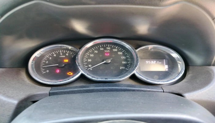 2017 Nissan Terrano XV D THP PREMIUM 110 PS, Diesel, Manual, 95,321 km, interior