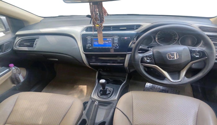 2016 Honda City 1.5L I-VTEC V MT, Petrol, Manual, 1,82,116 km, interior