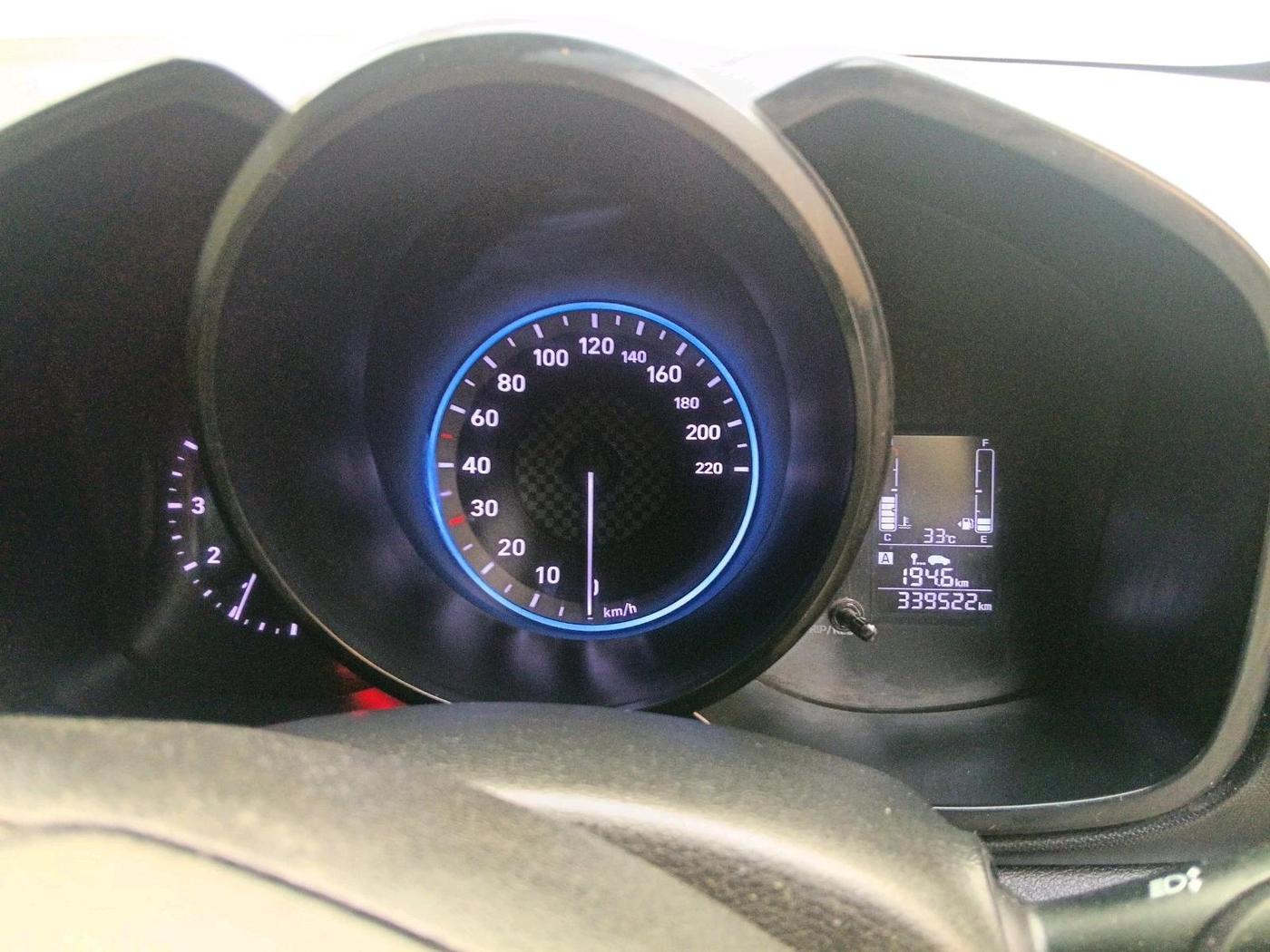 2019 Hyundai VENUE S 1.4 CRDI, Diesel, Manual, 3,39,522 km, interior