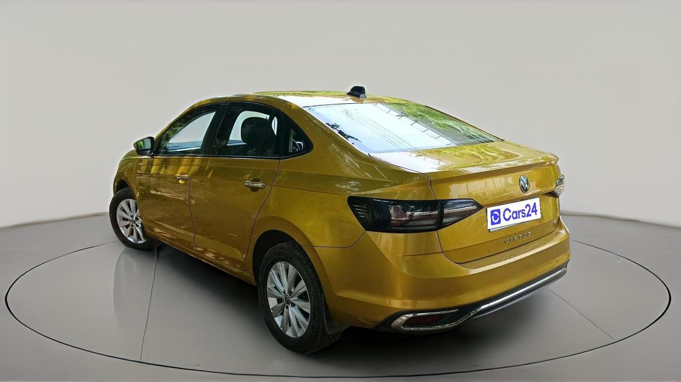 2022 Volkswagen VIRTUS HIGHLINE TSI 1.0 AT, Petrol, Automatic, 32,062 km, exterior