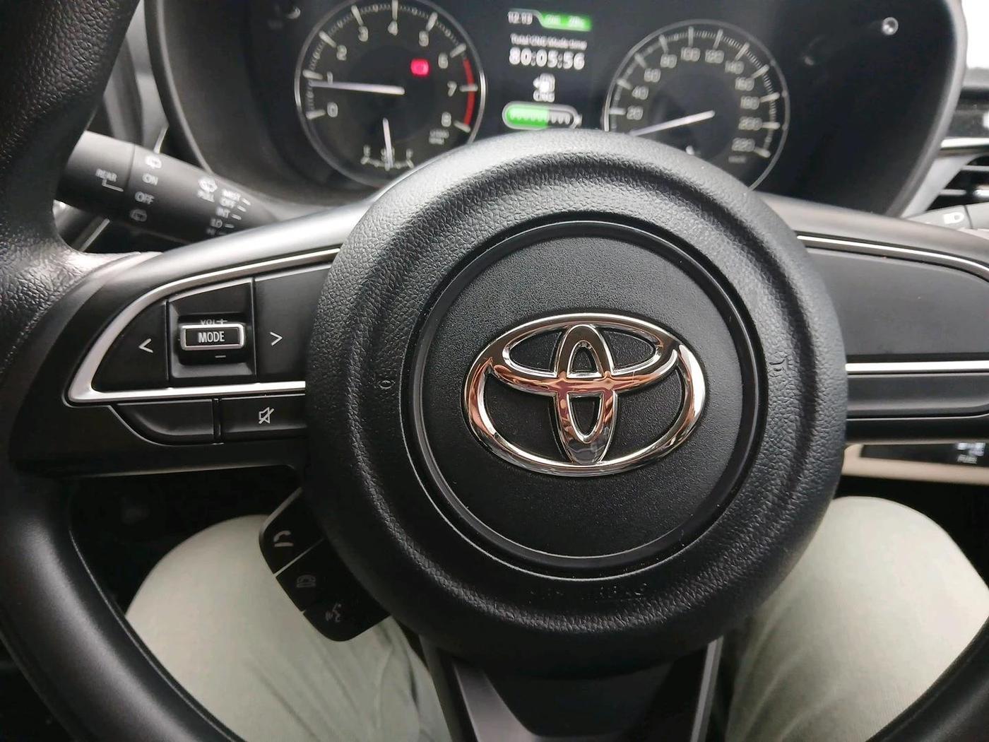 2026 Toyota Glanza G E-CNG, CNG, Manual, 2,393 km, interior