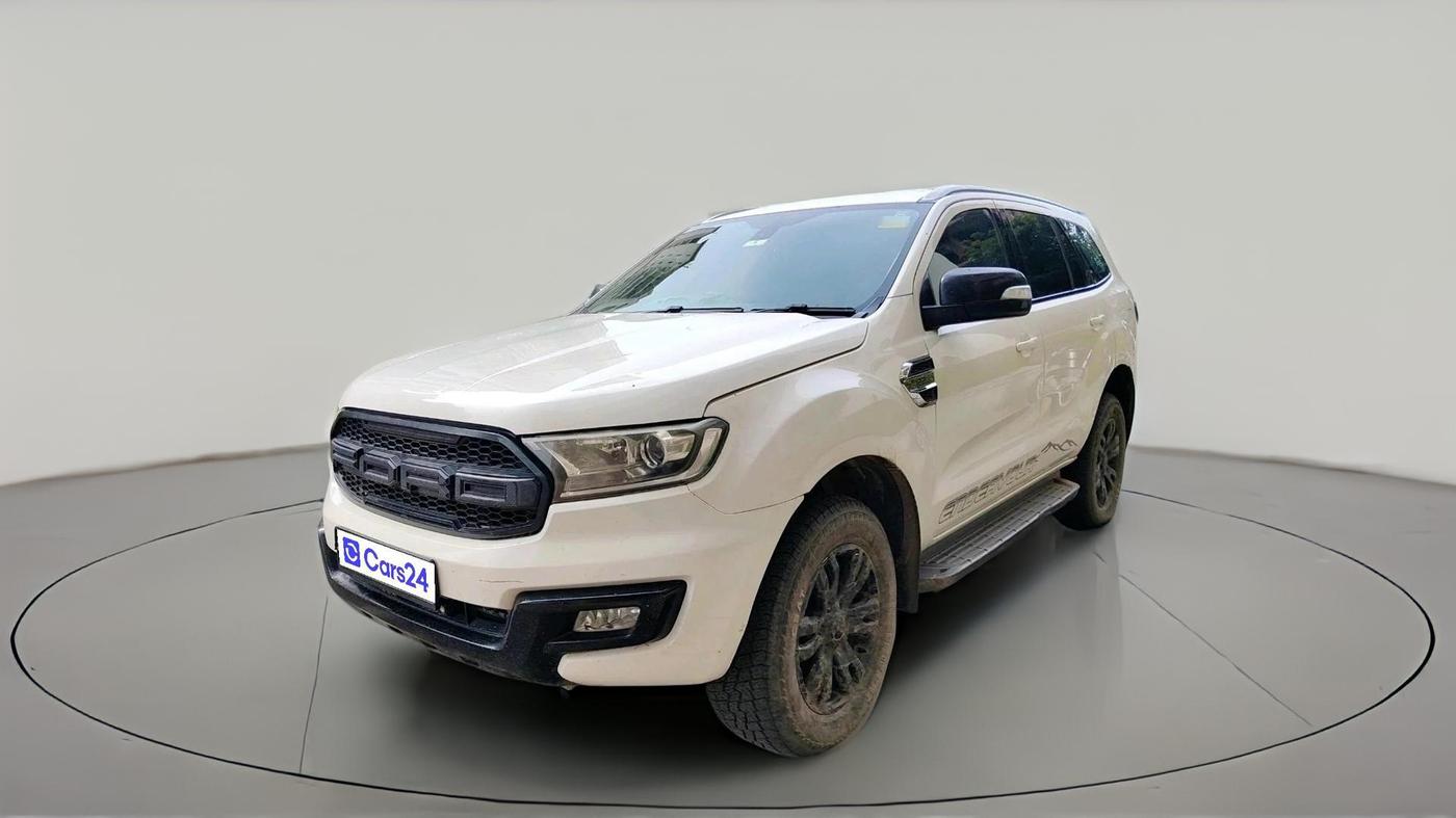 2016 Ford Endeavour TREND 2.2 4X2 AT, Diesel, Automatic, 2,02,340 km, exterior