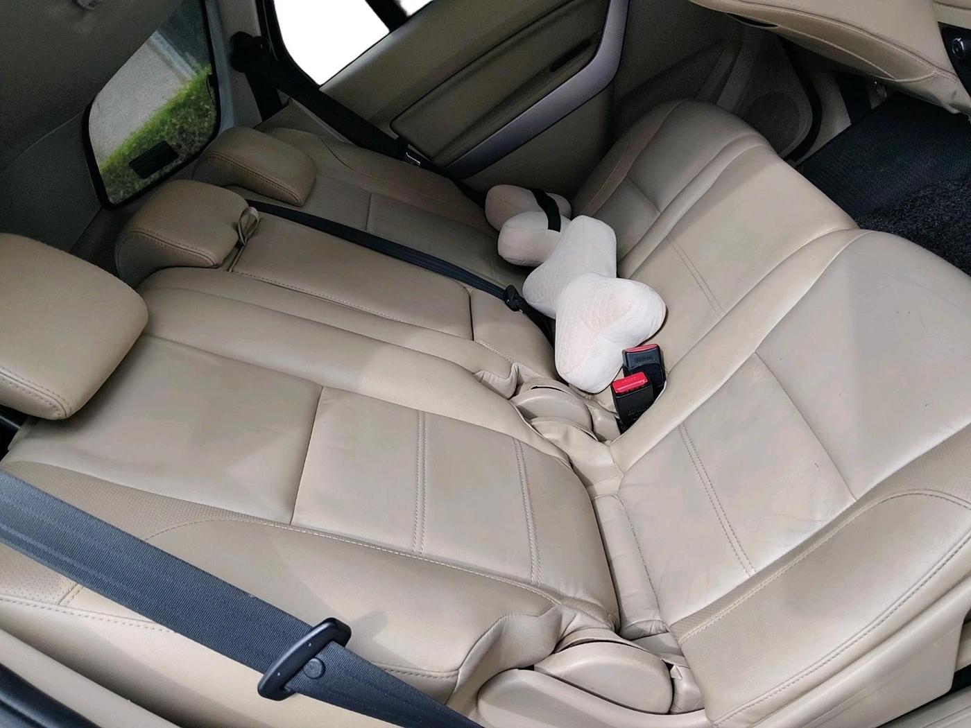 2016 Ford Endeavour TREND 2.2 4X2 AT, Diesel, Automatic, 2,02,340 km, interior