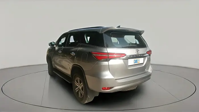 2022 Toyota Fortuner 4X2 AT 2.7 PETROL, Petrol, Automatic, 74,000 km, exterior