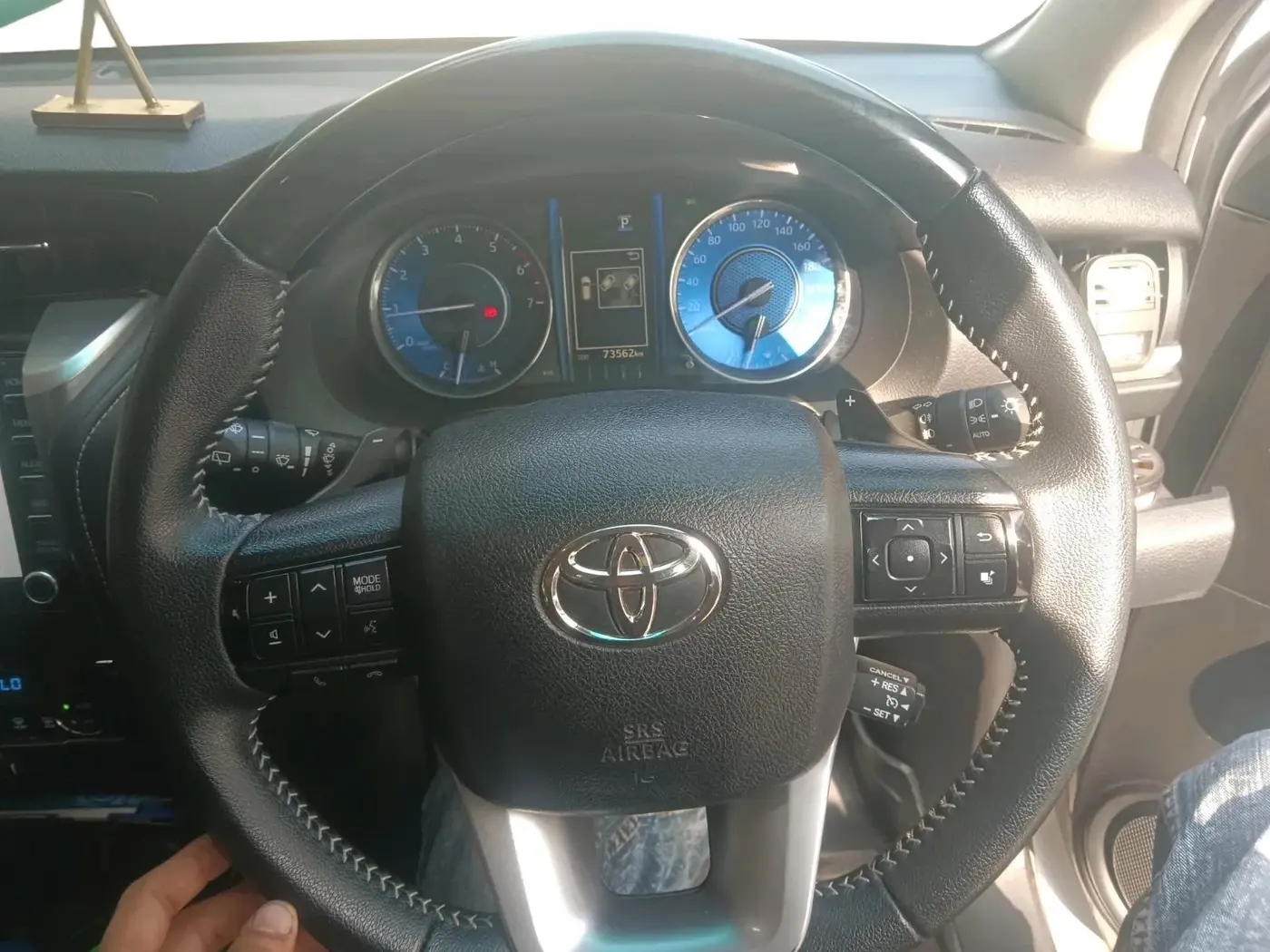 2022 Toyota Fortuner 4X2 AT 2.7 PETROL, Petrol, Automatic, 74,000 km, interior