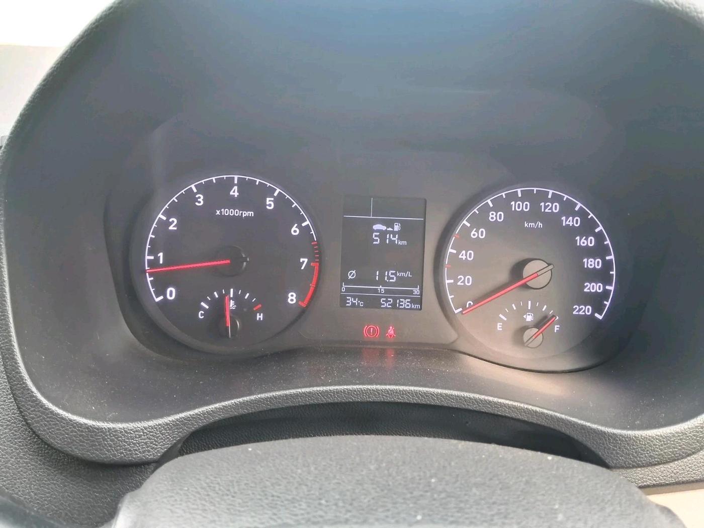 2017 Hyundai Verna 1.6 VTVT SX, Petrol, Manual, 52,136 km, interior