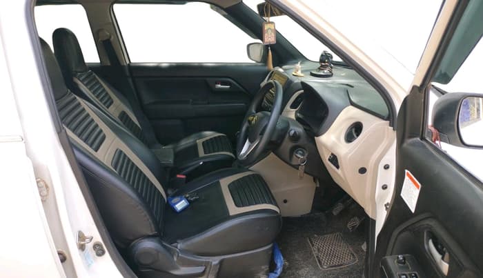 2022 Maruti New Wagon-R VXI CNG 1.0, CNG, Manual, 84,017 km, interior