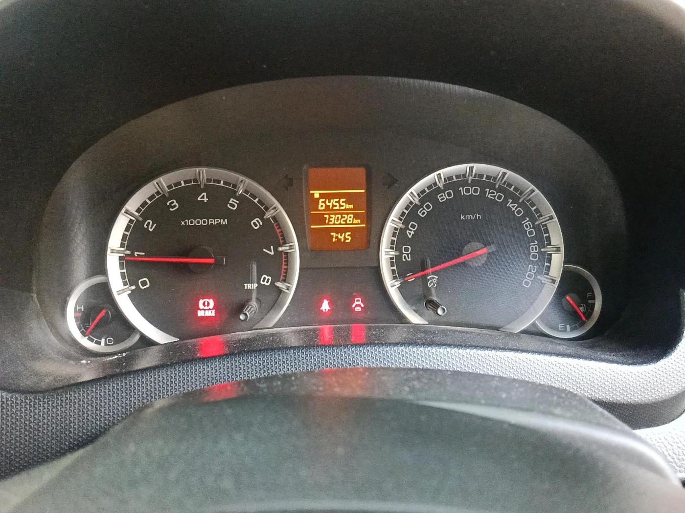 2011 Maruti Swift VXI, Petrol, Manual, 73,028 km, interior