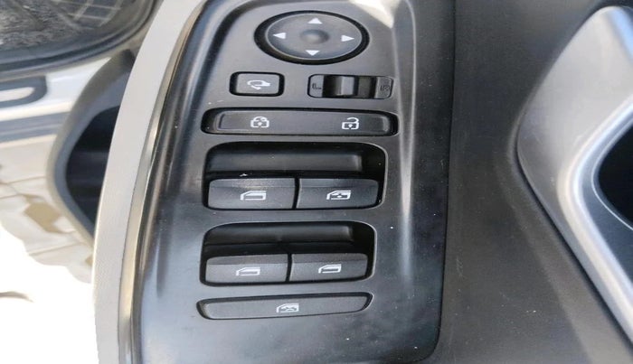 2022 Hyundai Creta SX EXECUTIVE 1.5 PETROL, CNG, Manual, 56,601 km, interior