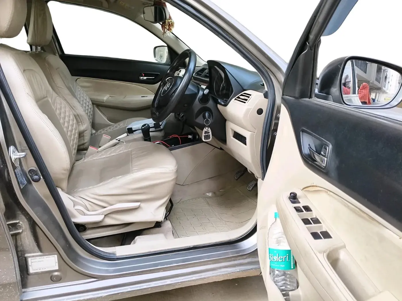 2017 Maruti Dzire VDI, Diesel, Manual, 1,28,476 km, interior