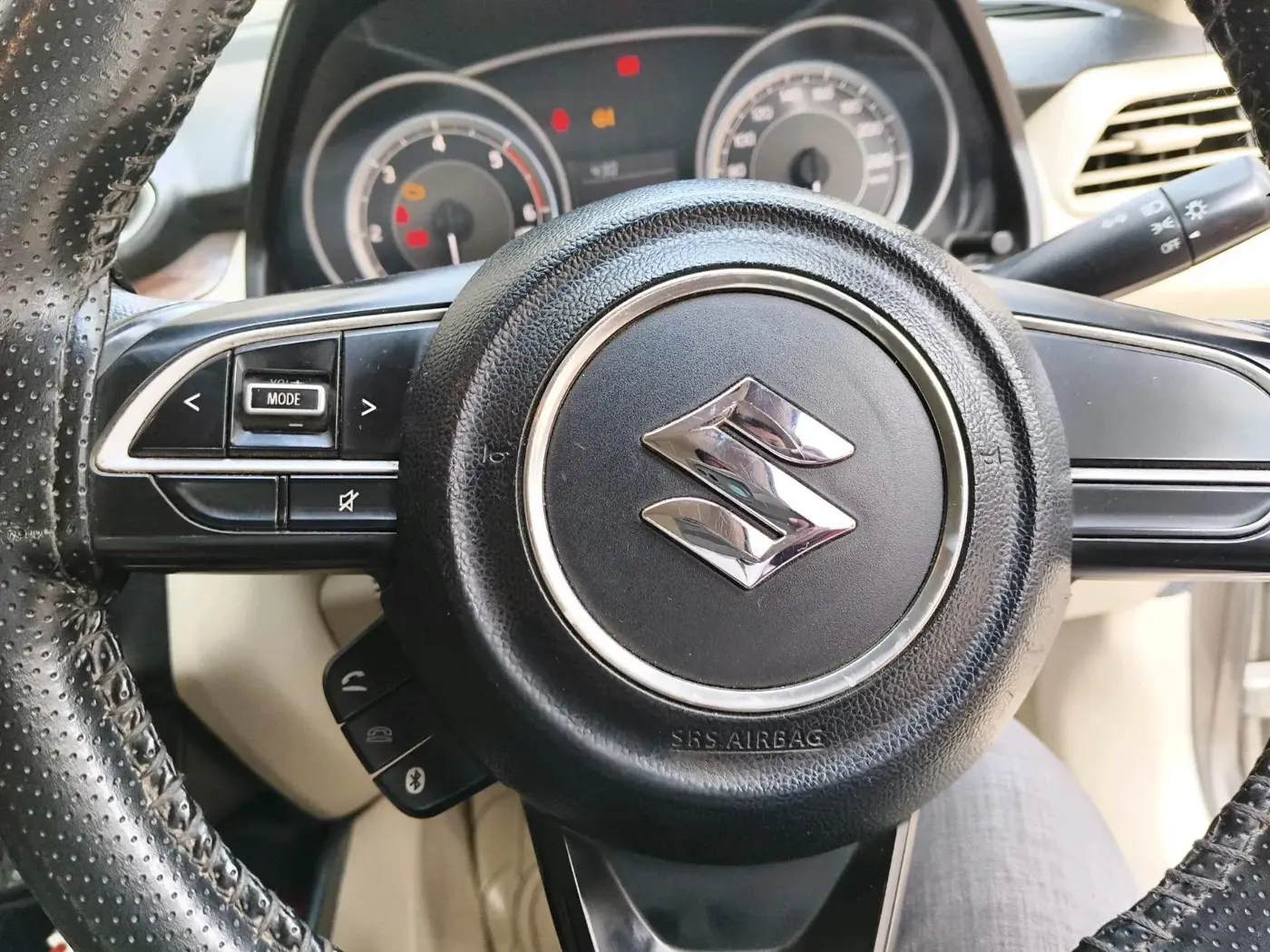 2017 Maruti Dzire VDI, Diesel, Manual, 1,28,476 km, interior