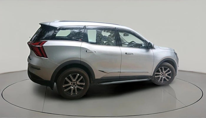 2023 Mahindra XUV700 AX 7 LUXURY P AT 7 STR, Petrol, Automatic, 17,594 km, exterior