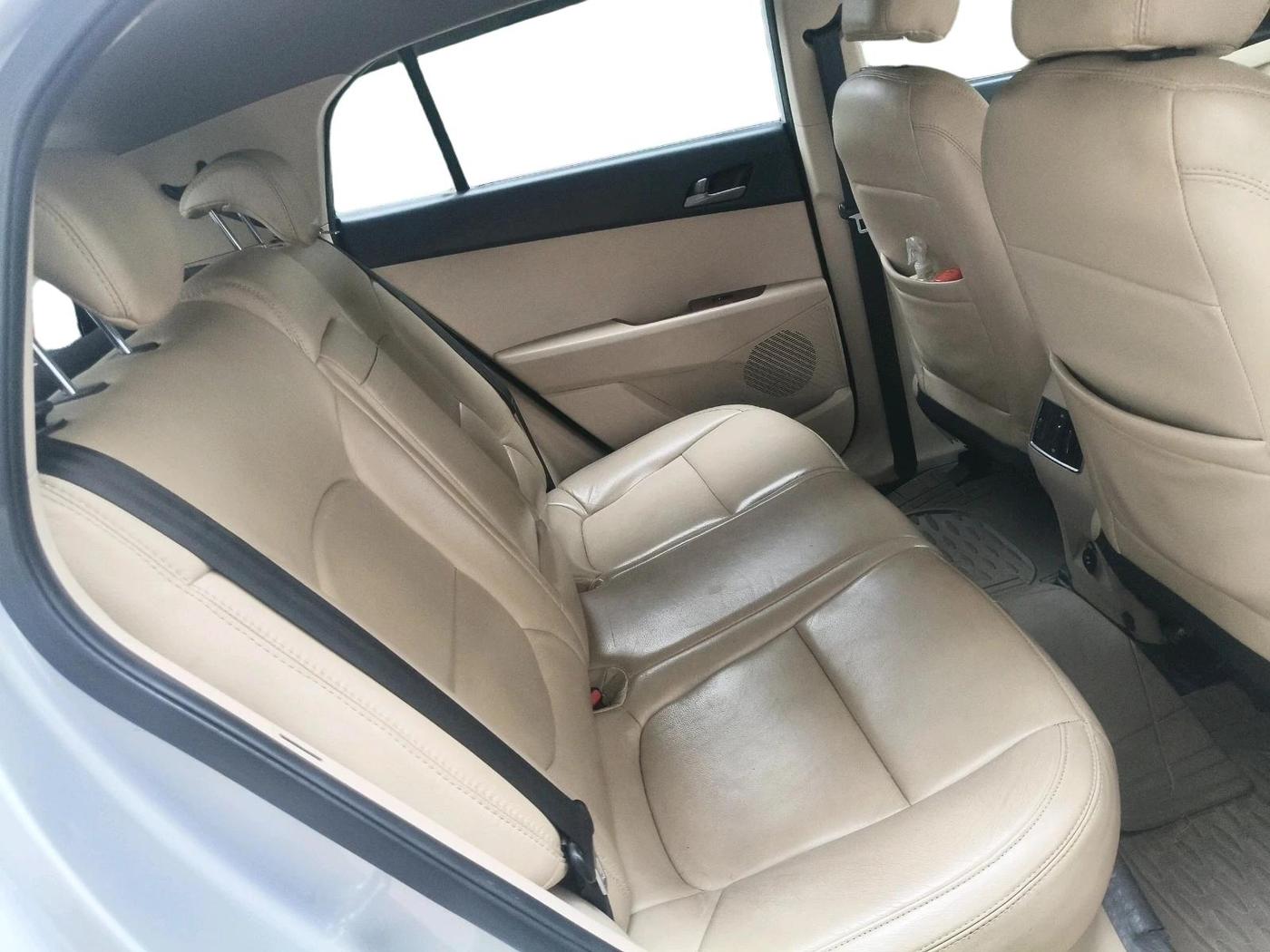 2018 Hyundai Creta SX PLUS 1.6 PETROL, Petrol, Manual, 87,828 km, interior
