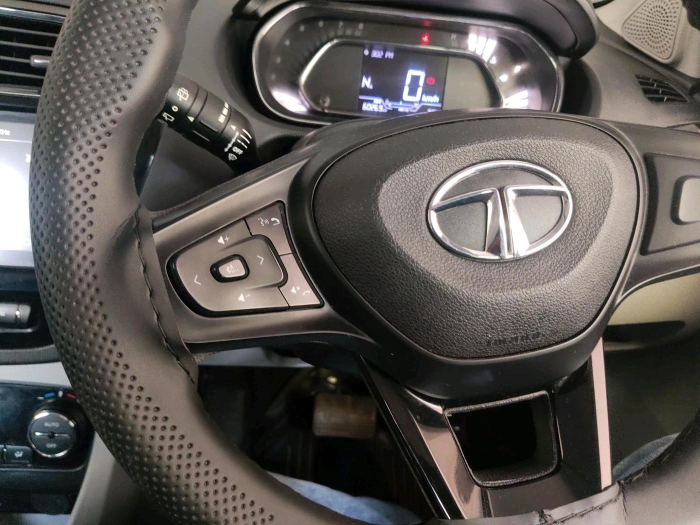 2021 Tata Tiago XZA PLUS PETROL, Petrol, Automatic, 60,269 km, interior