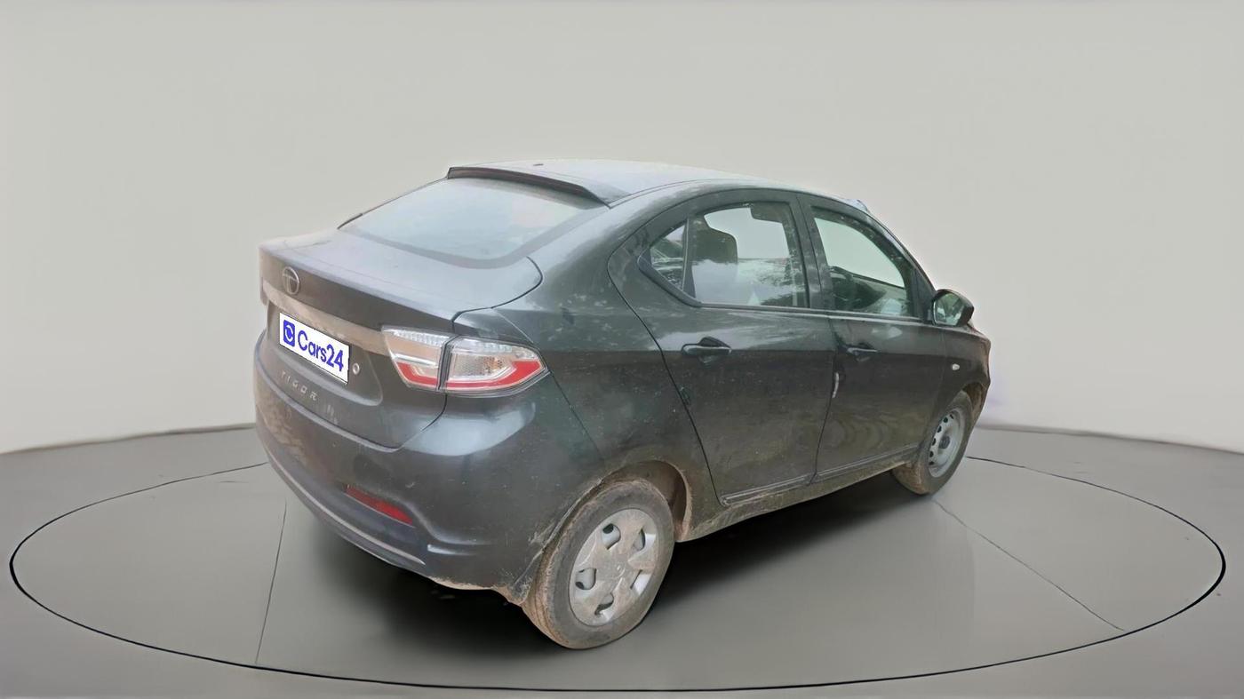 2025 Tata TIGOR XE PETROL, Petrol, Manual, 49,562 km, exterior