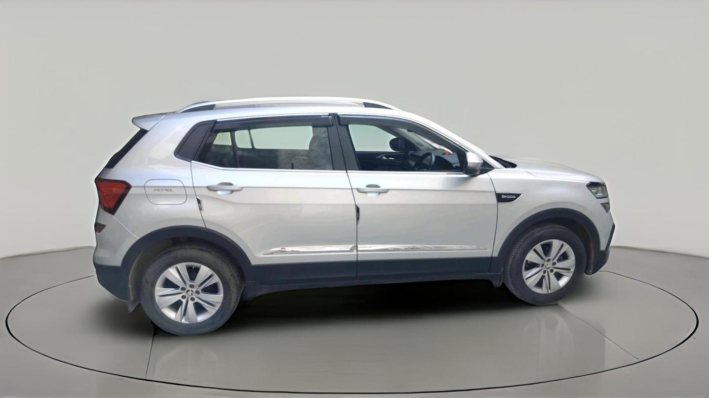 2022 Skoda KUSHAQ AMBITION 1.0L TSI AT, Petrol, Automatic, 44,777 km, exterior