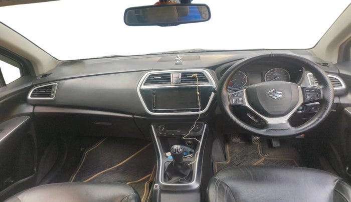 2018 Maruti S Cross ALPHA 1.3, Diesel, Manual, 96,601 km, interior