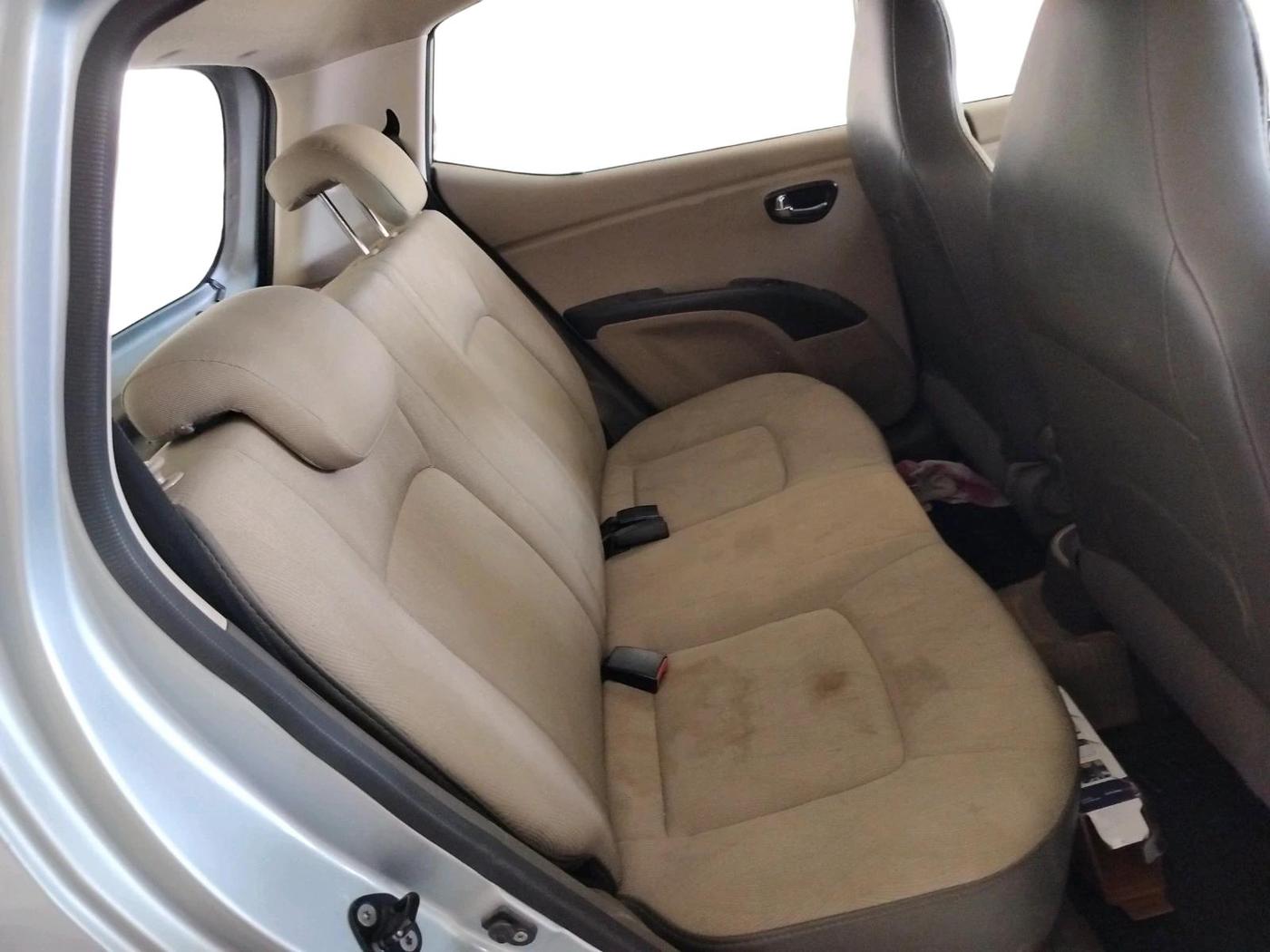 2011 Hyundai i10 SPORTZ 1.2 AT, Petrol, Automatic, 50,706 km, interior