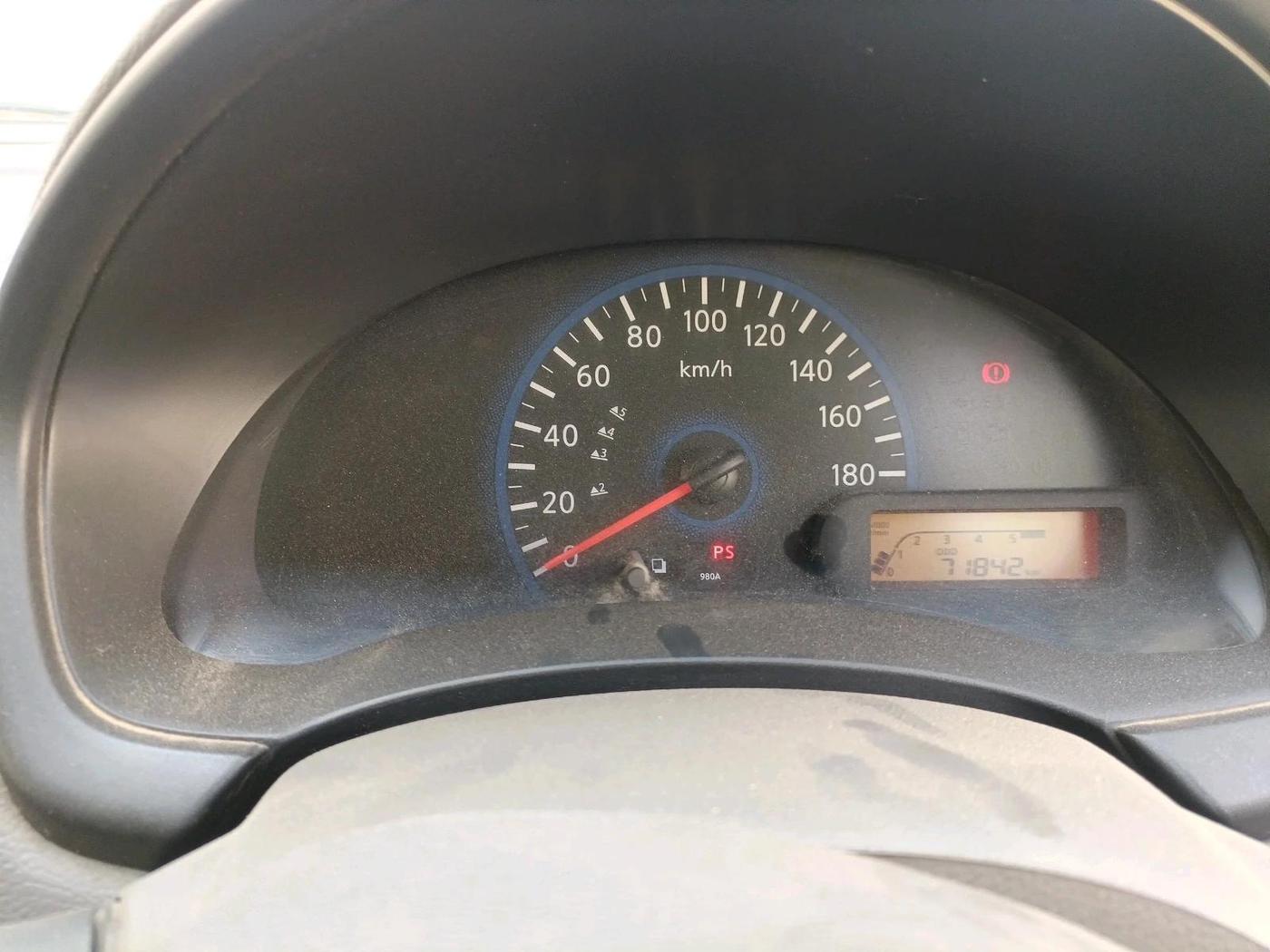 2015 Datsun Go Plus T, Petrol, Manual, 71,842 km, interior