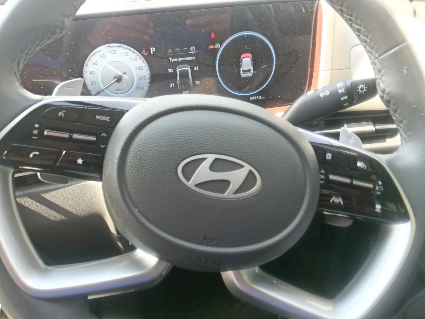 2024 Hyundai Creta SX (O) 1.5 TURBO DCT, Petrol, Automatic, 24,913 km, interior